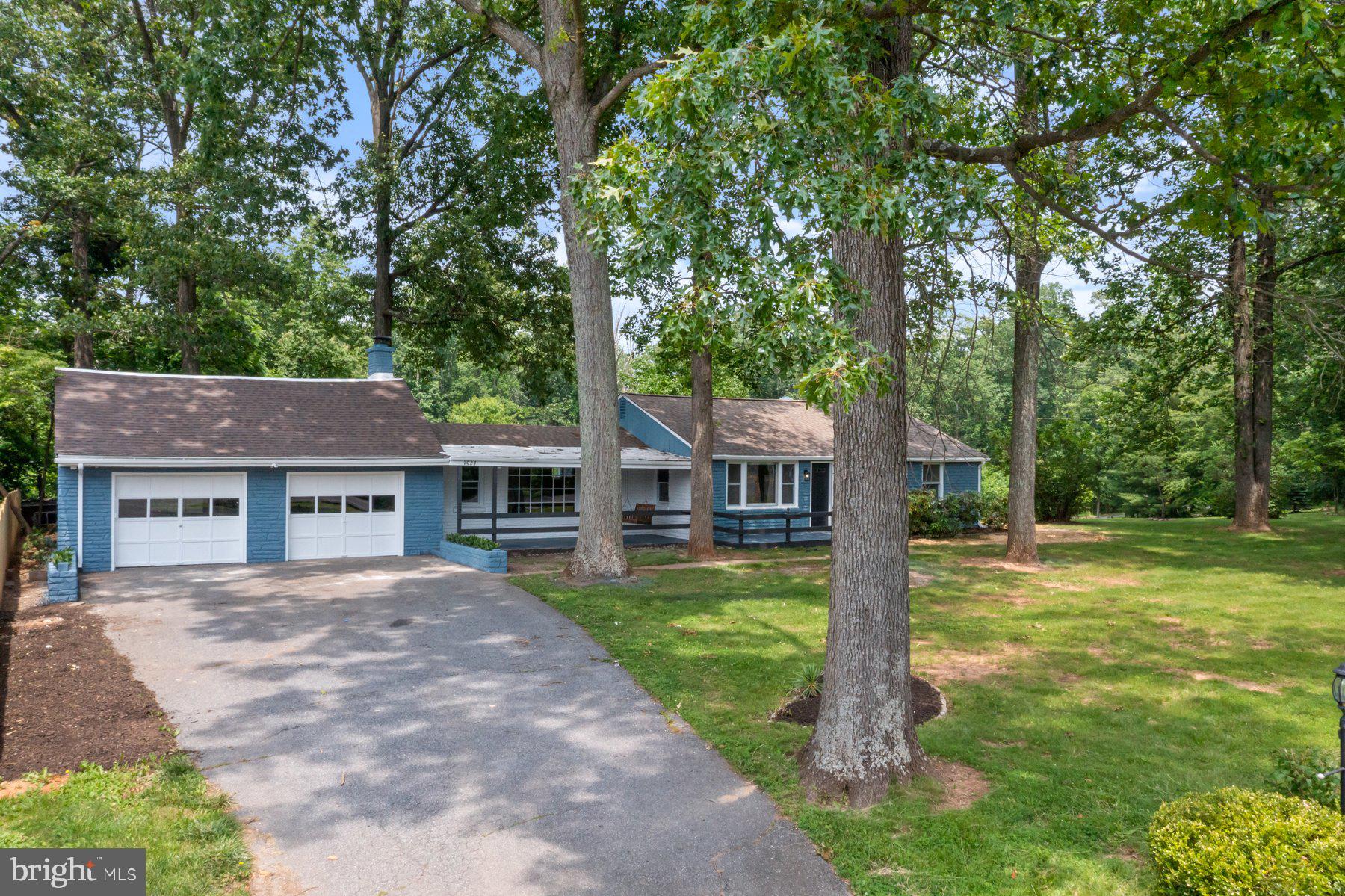 1024 CHERRYTOWN ROAD