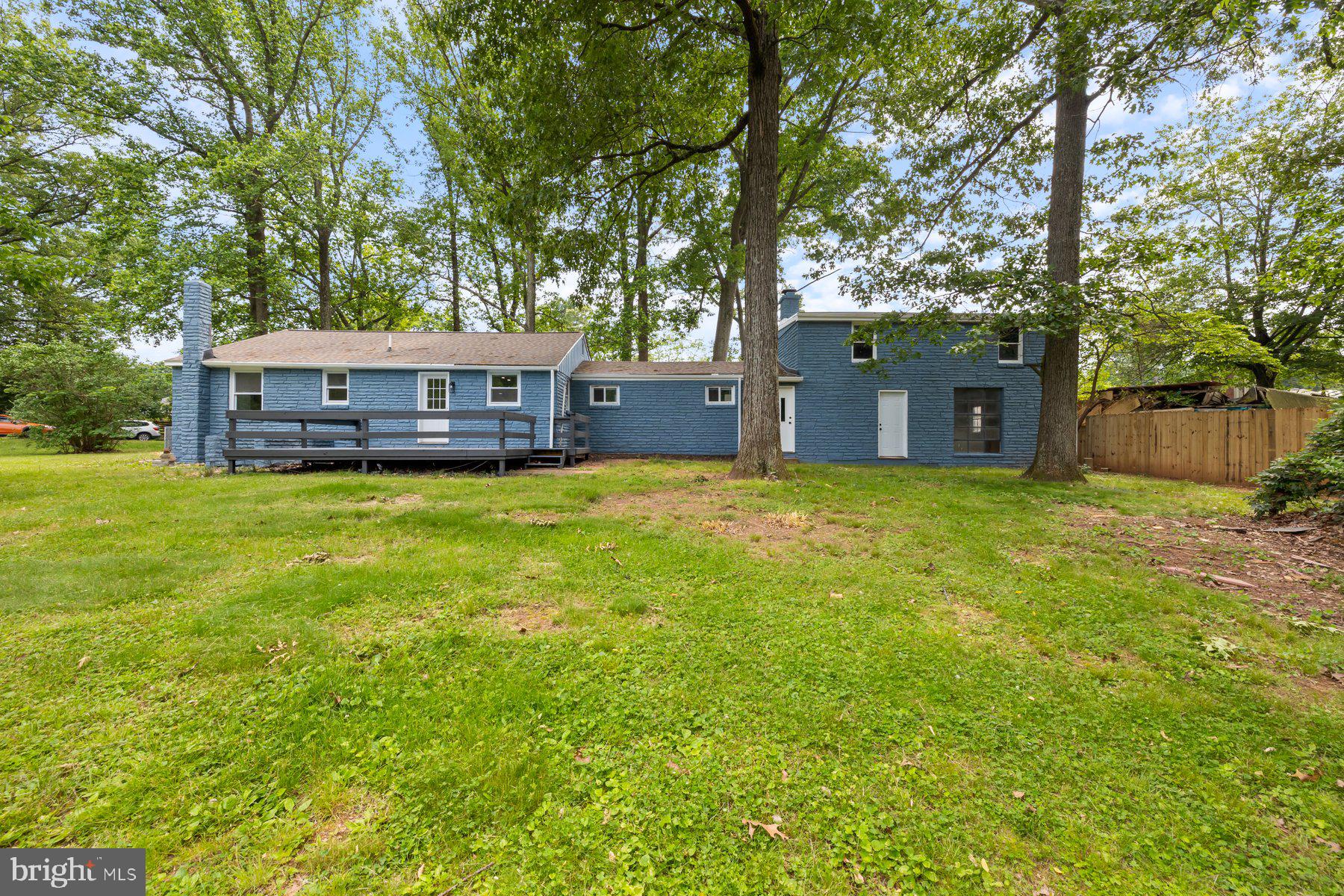 1024 CHERRYTOWN ROAD