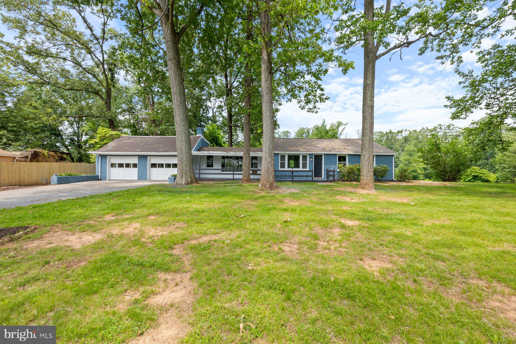 1024 CHERRYTOWN ROAD