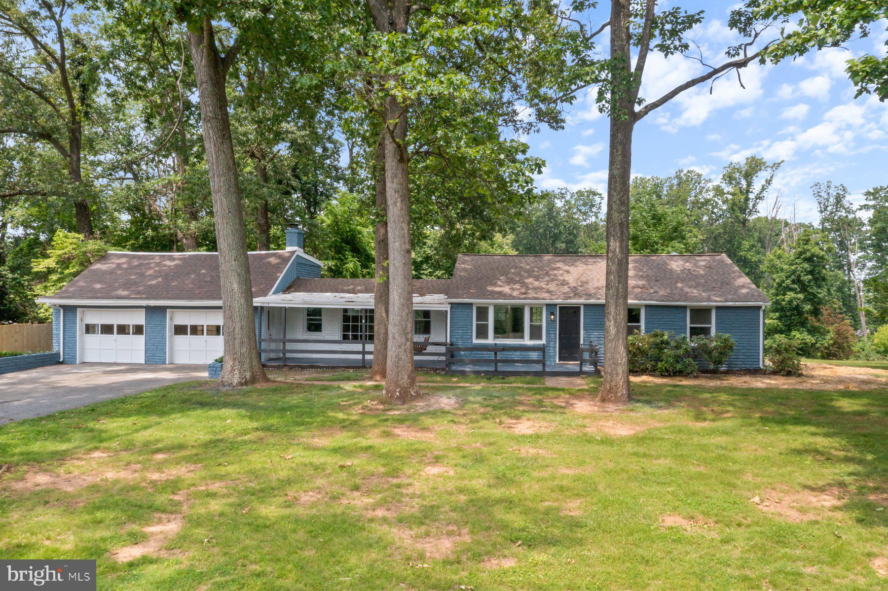 1024 CHERRYTOWN ROAD