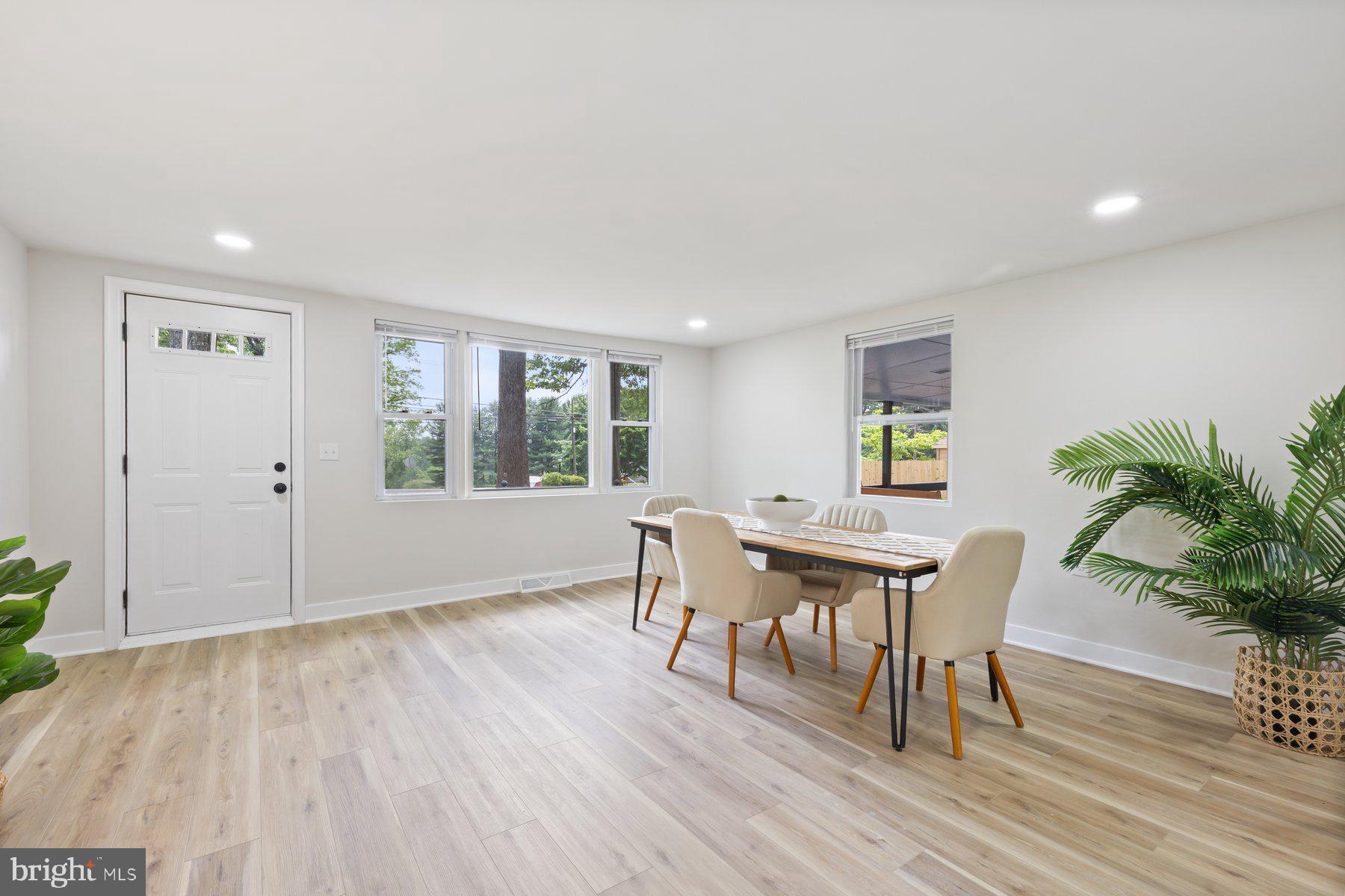 1024 CHERRYTOWN ROAD