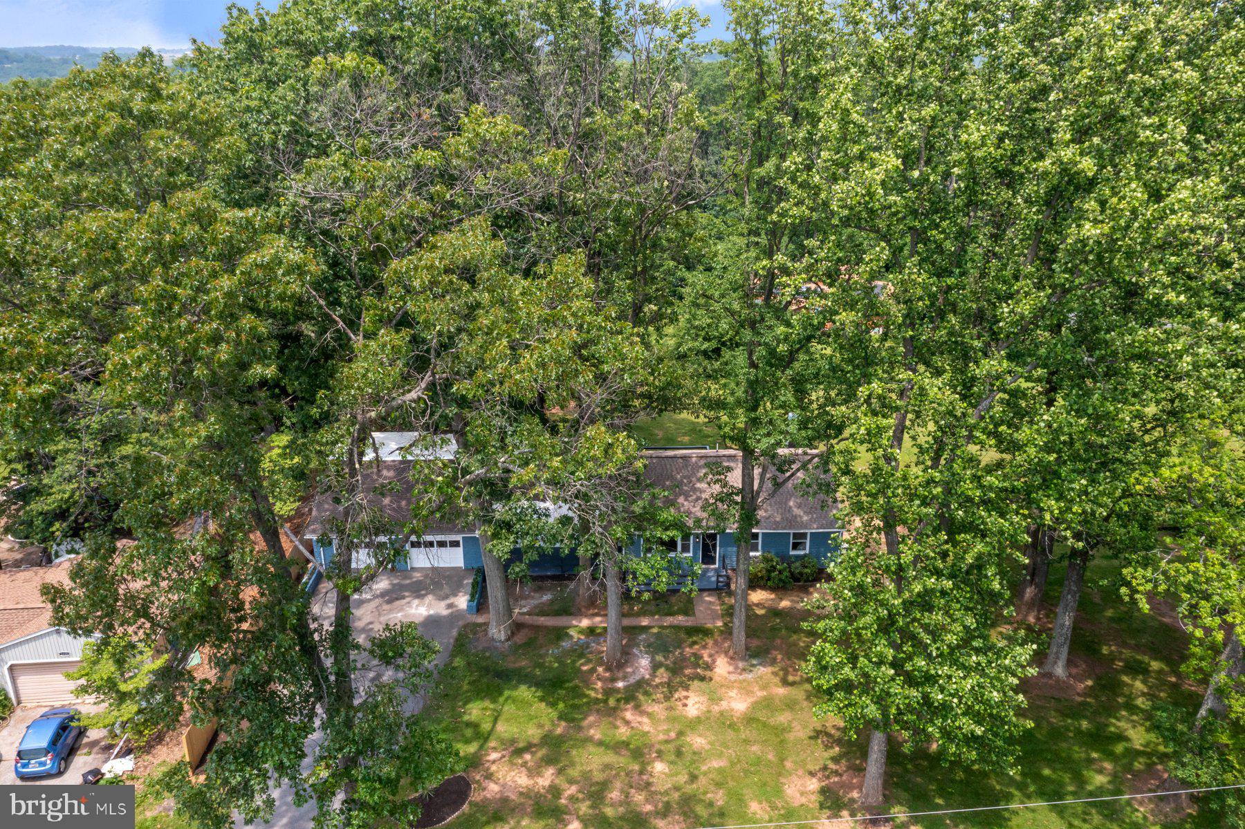 1024 CHERRYTOWN ROAD