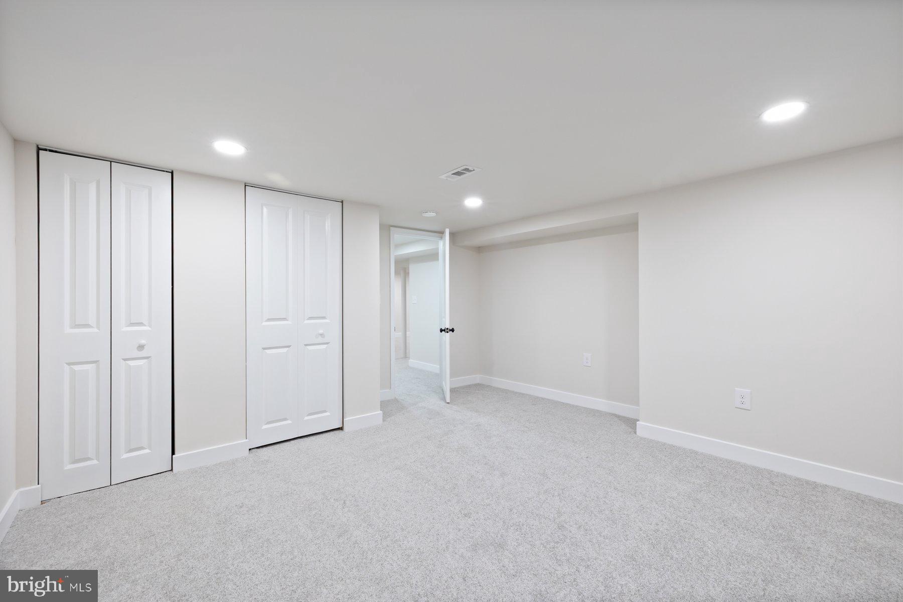 1024 CHERRYTOWN ROAD