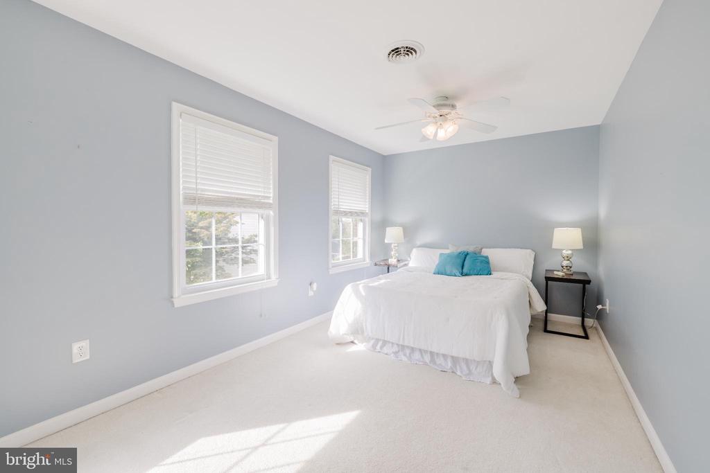 302 AVALON LANE
