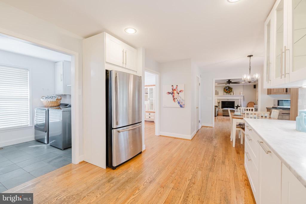 302 AVALON LANE