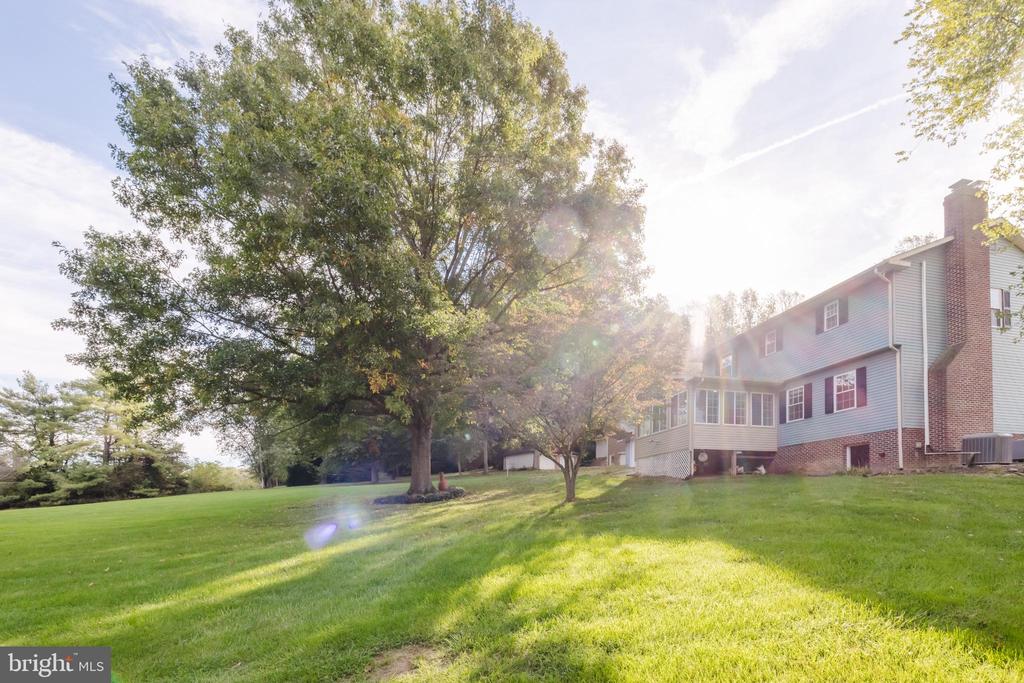 302 AVALON LANE