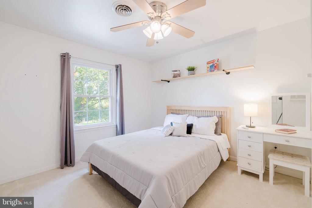 302 AVALON LANE