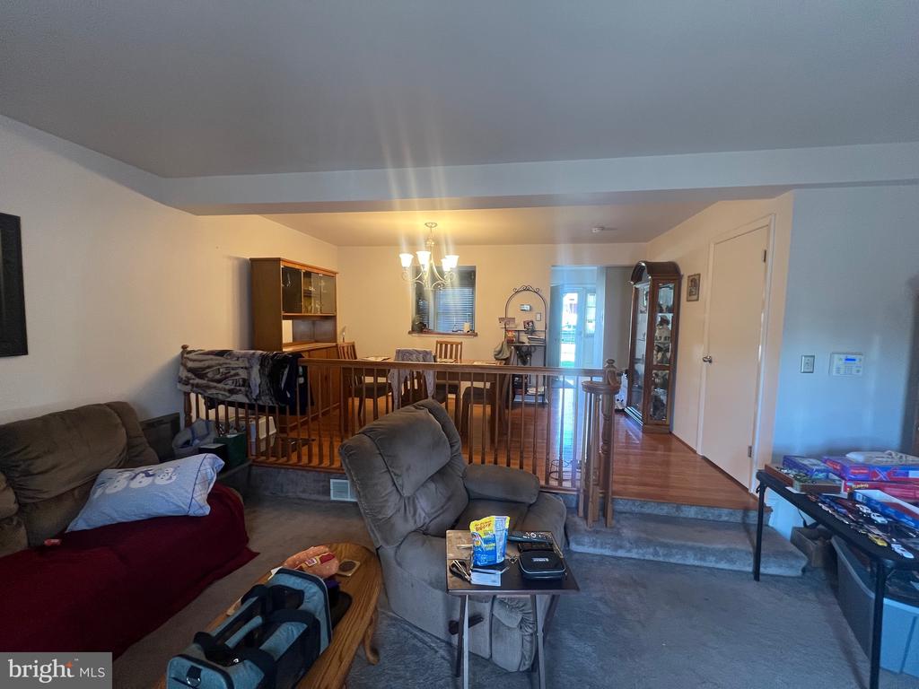 4302 SYCAMORE DRIVE