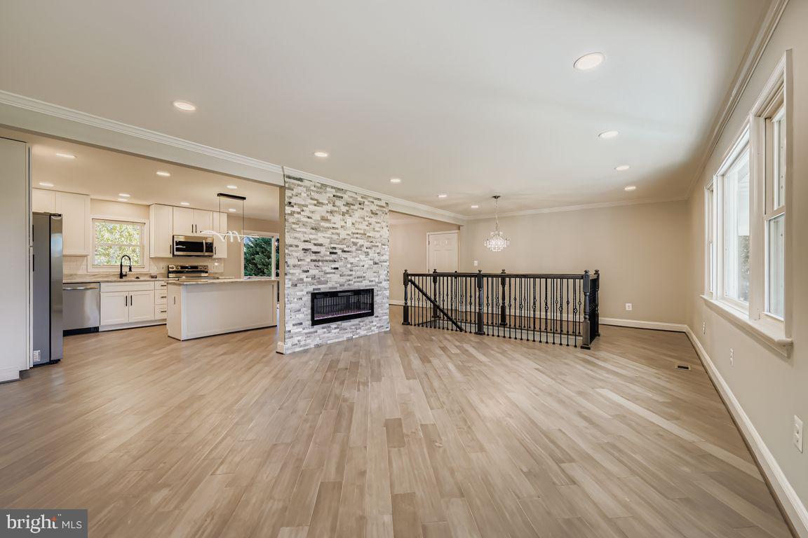 1217 RANDOM RIDGE ROAD