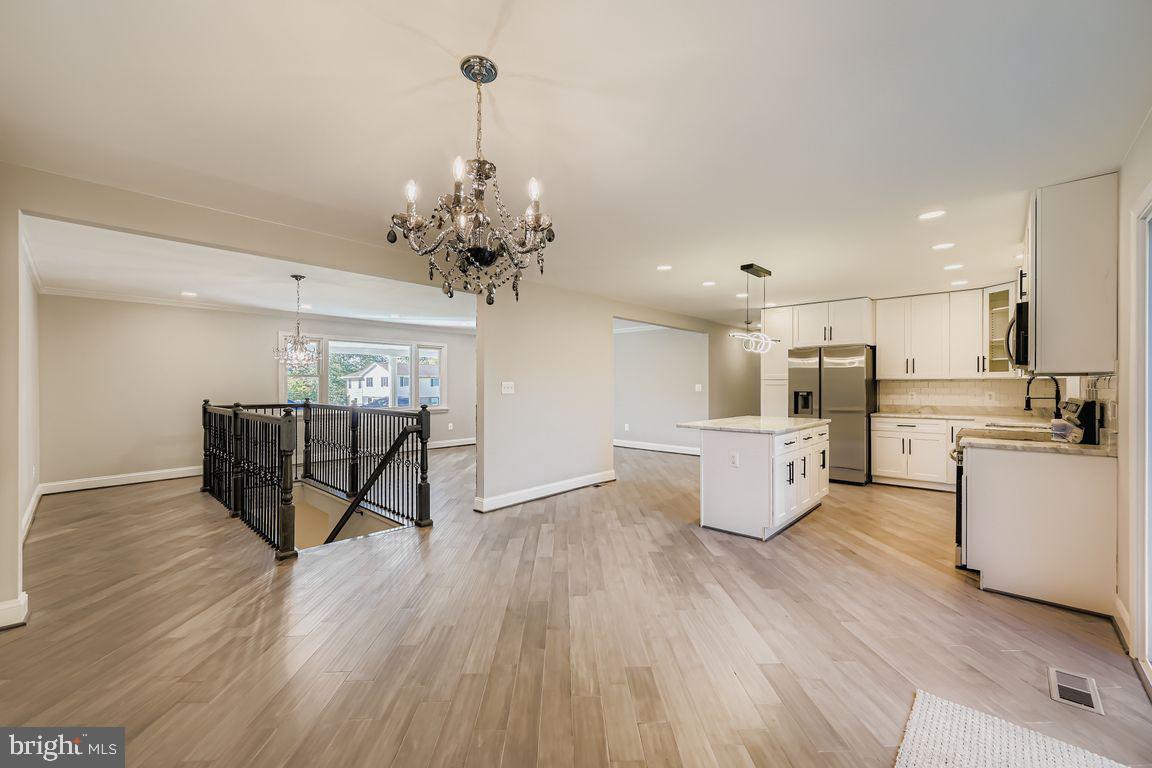 1217 RANDOM RIDGE ROAD