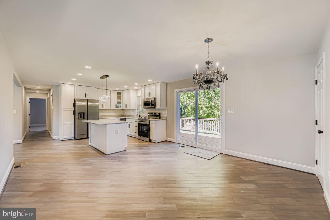 1217 RANDOM RIDGE ROAD