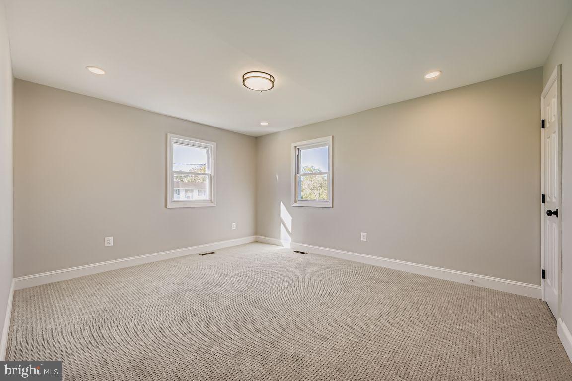 1217 RANDOM RIDGE ROAD