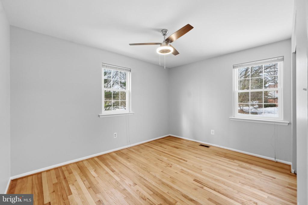 2315 SANDEL LANE