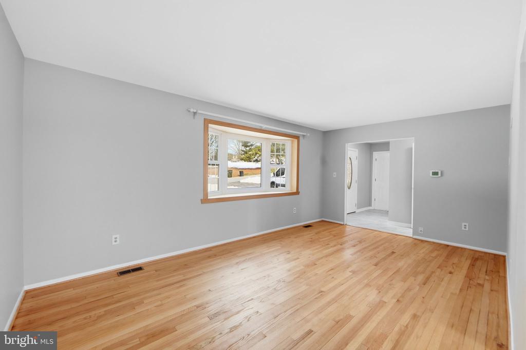 2315 SANDEL LANE