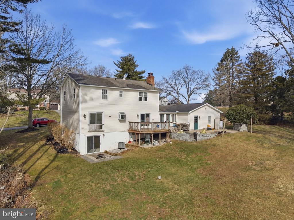 2315 SANDEL LANE