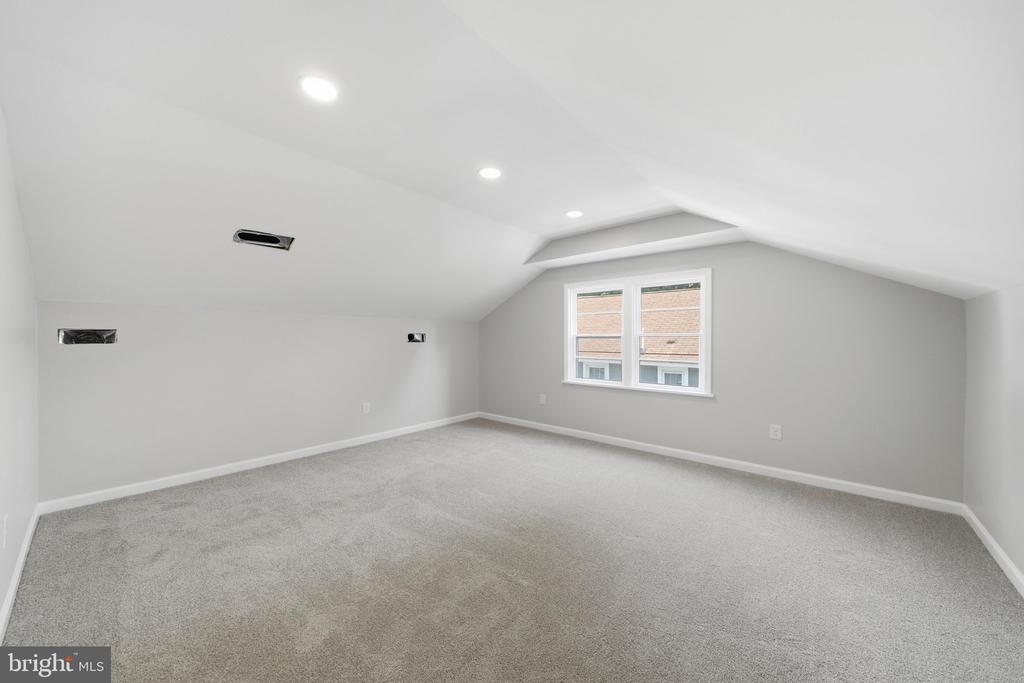 118 CITY VIEW AVENUE