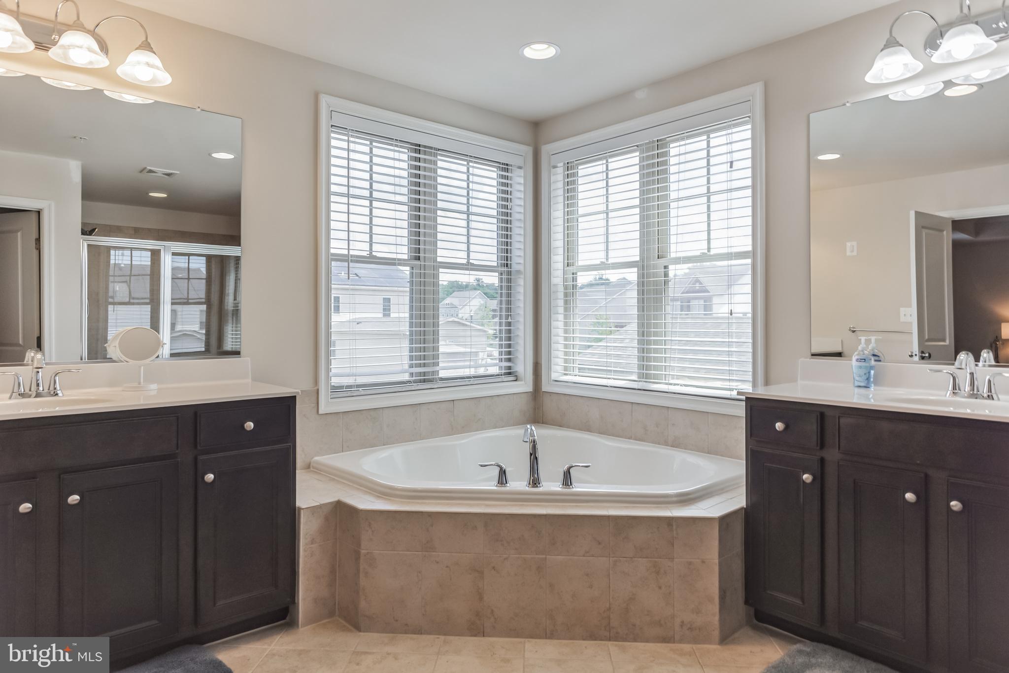 4347 LANDSDALE BOULEVARD