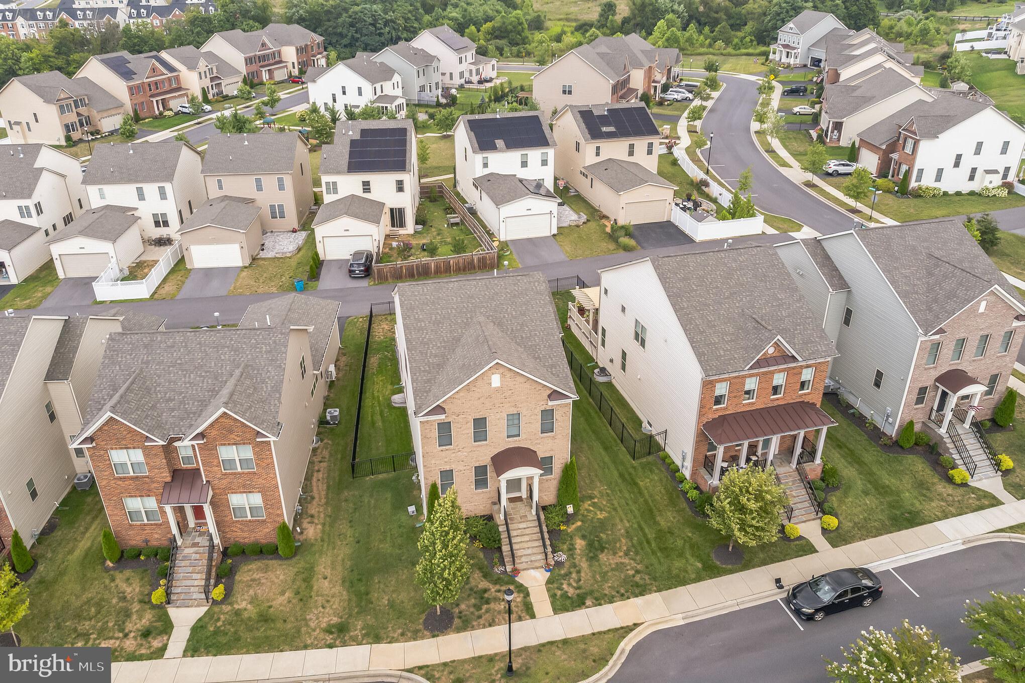 4347 LANDSDALE BOULEVARD