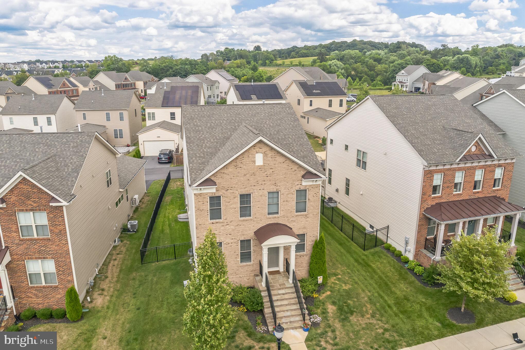 4347 LANDSDALE BOULEVARD