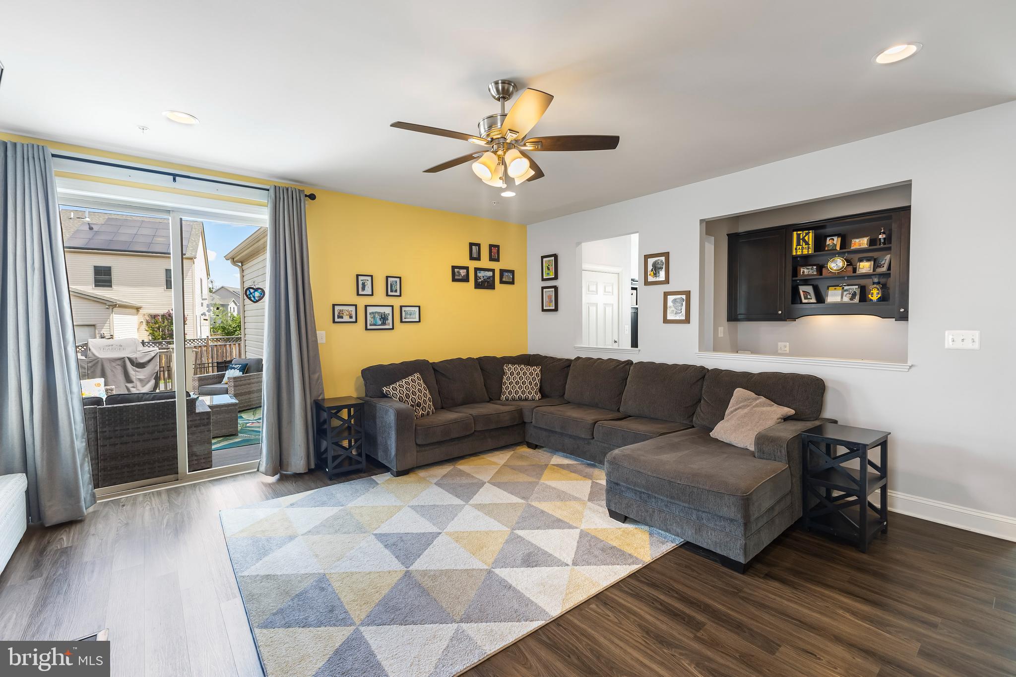 4347 LANDSDALE BOULEVARD