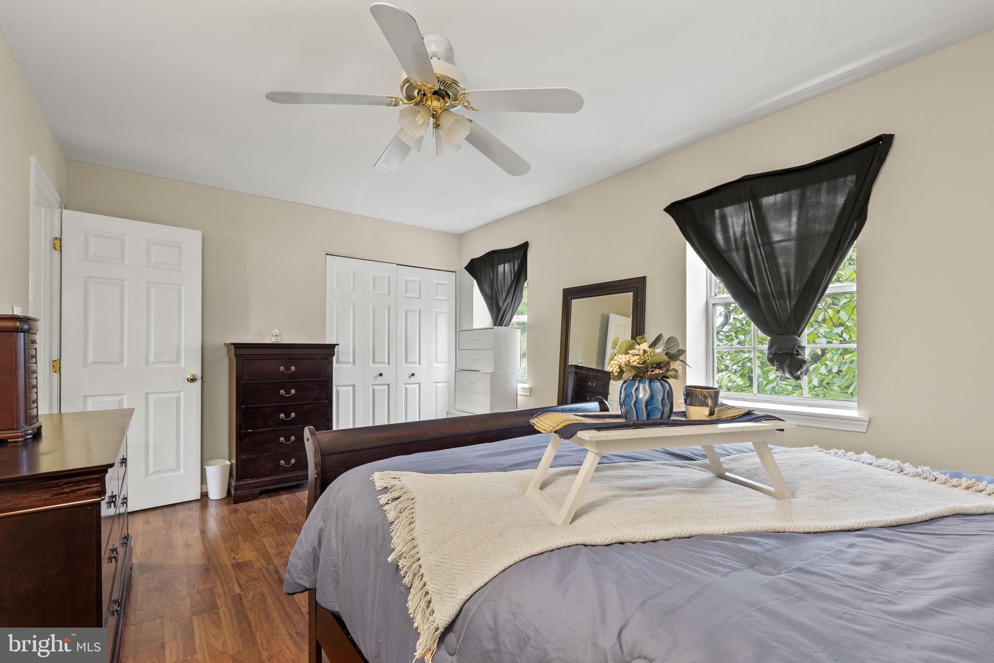 430 SHANNON COURT