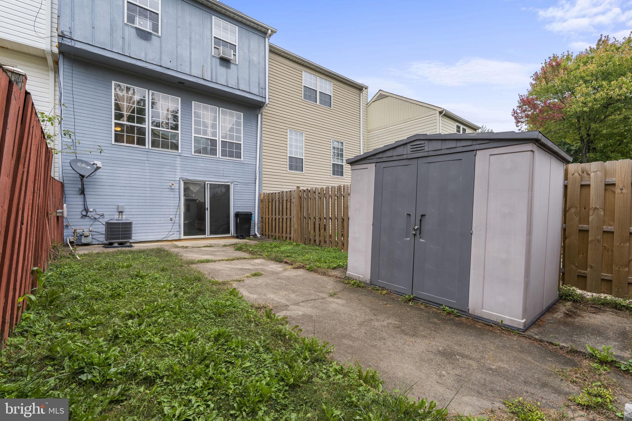 430 SHANNON COURT