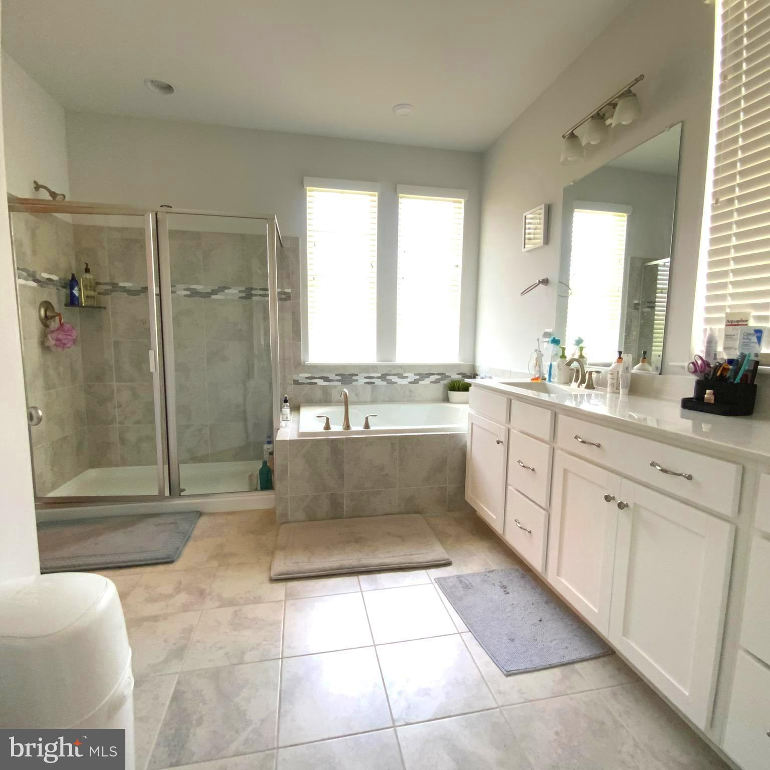 5763 HAWK RIDGE ROAD