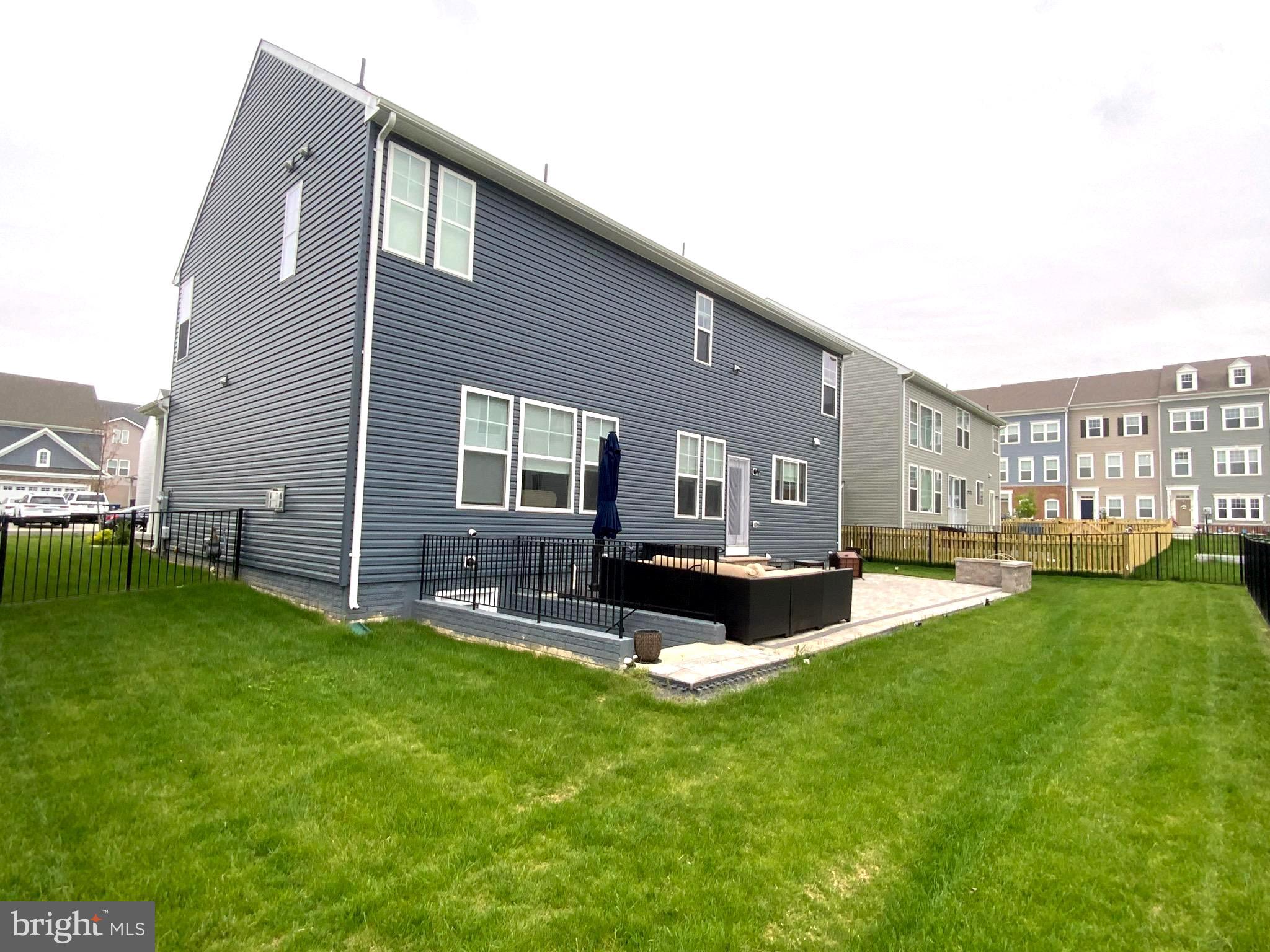 5763 HAWK RIDGE ROAD