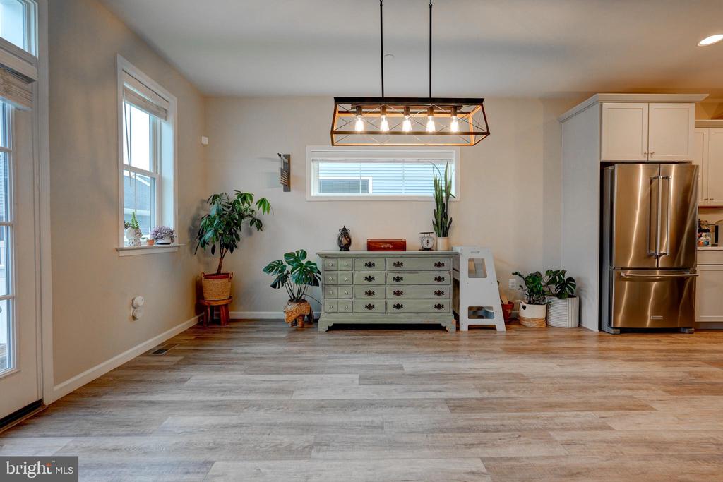 1309 PEDIGREE STREET