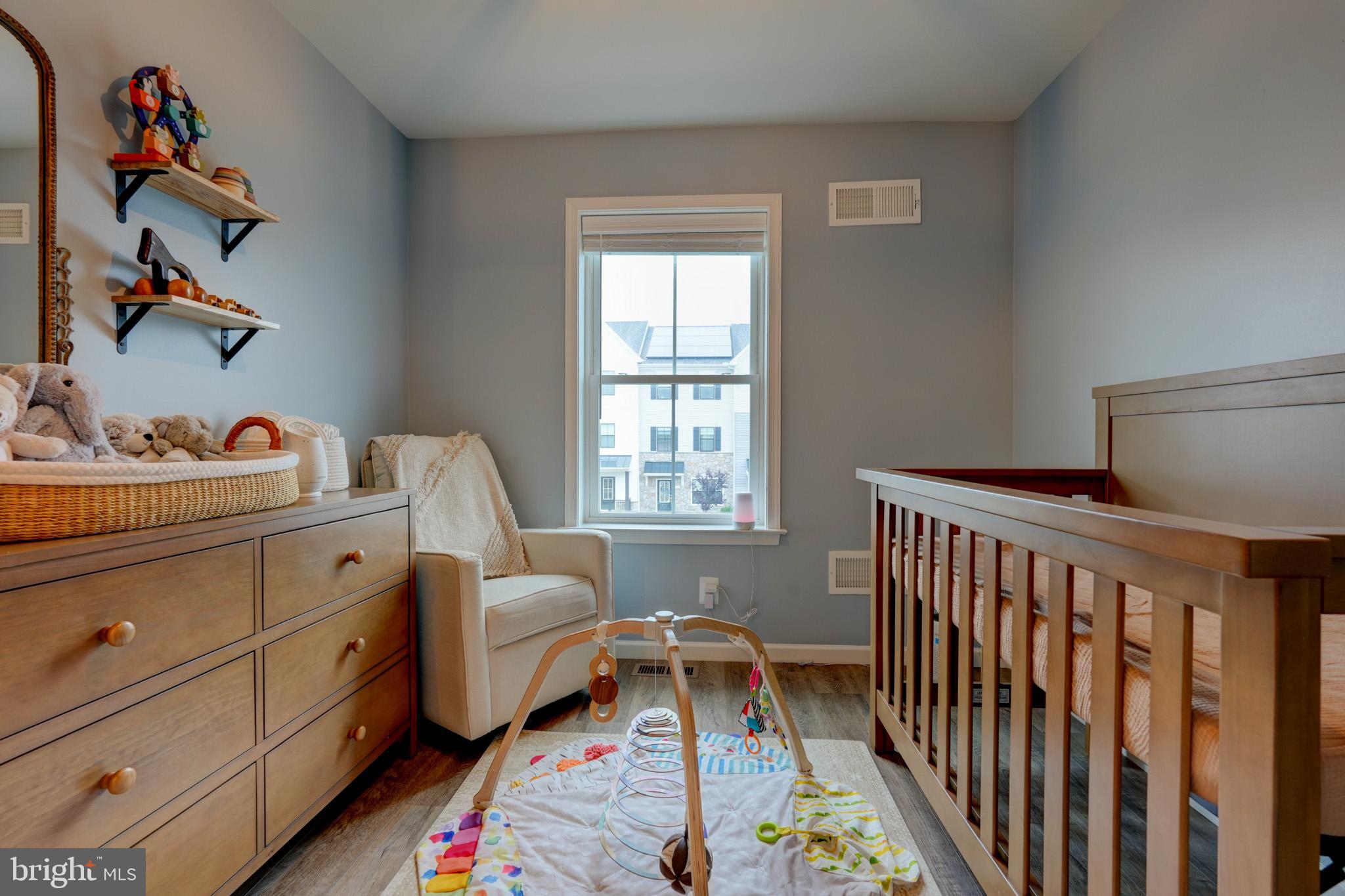 1309 PEDIGREE STREET