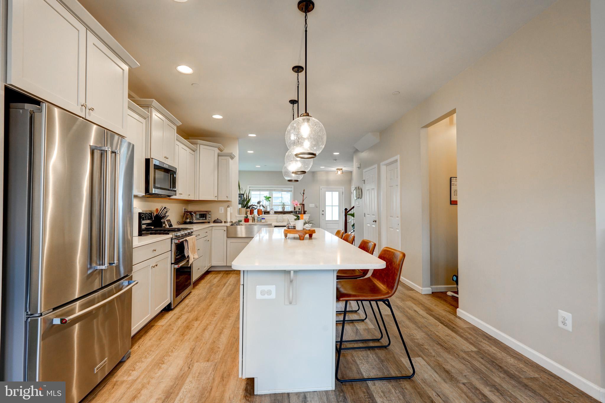 1309 PEDIGREE STREET