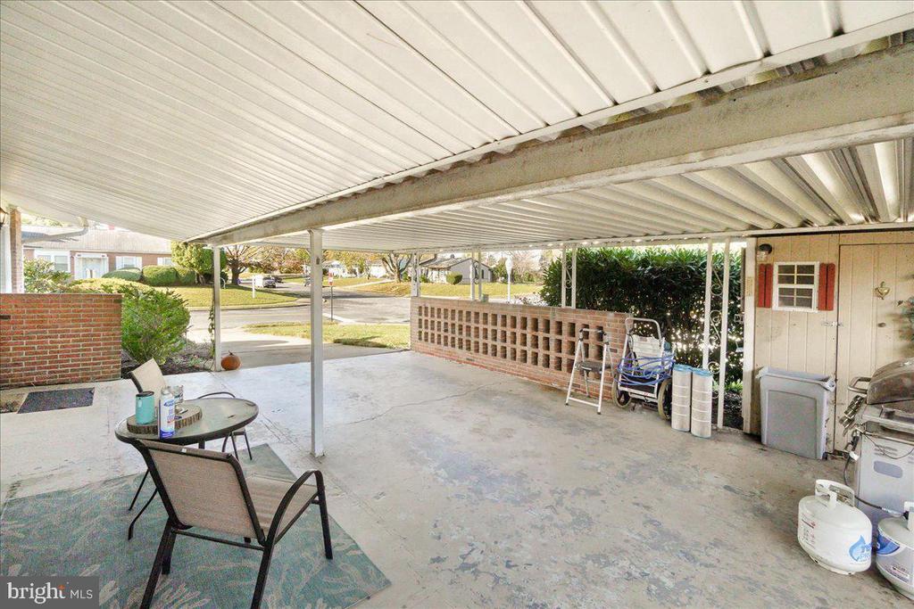 456 CARROLLTON DRIVE