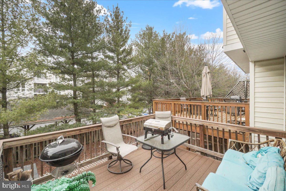 1324 HAMPSHIRE DRIVE 7B