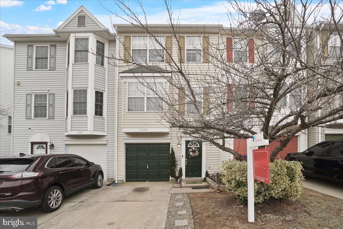1324 HAMPSHIRE DRIVE 7B