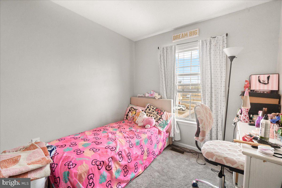1324 HAMPSHIRE DRIVE 7B
