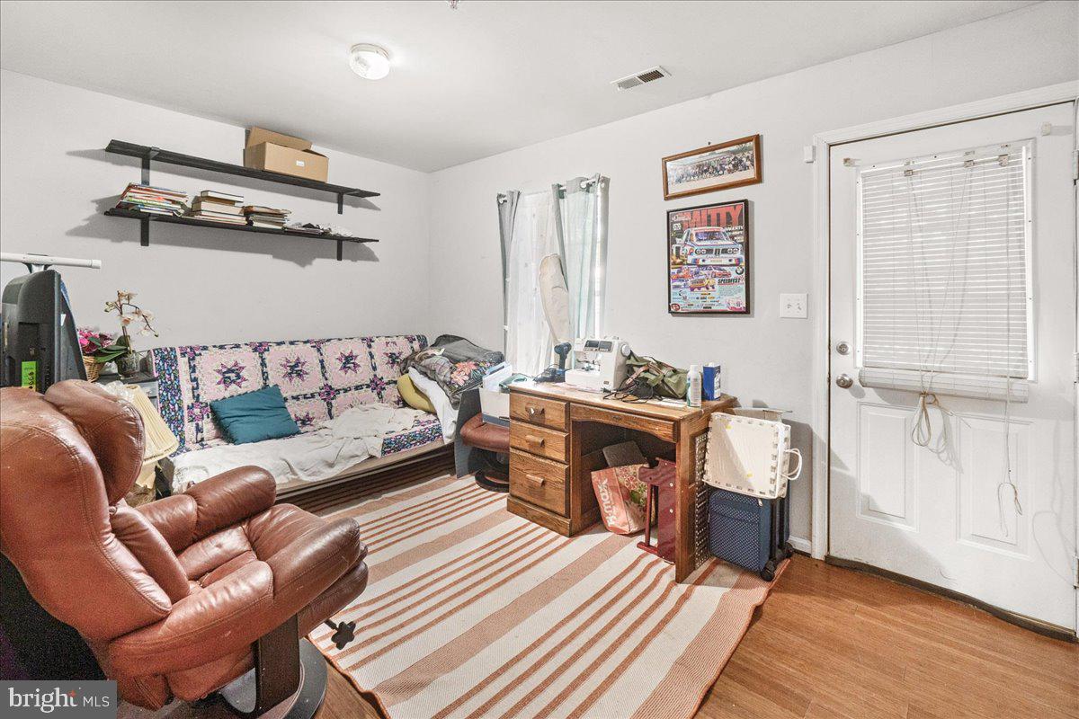 1324 HAMPSHIRE DRIVE 7B