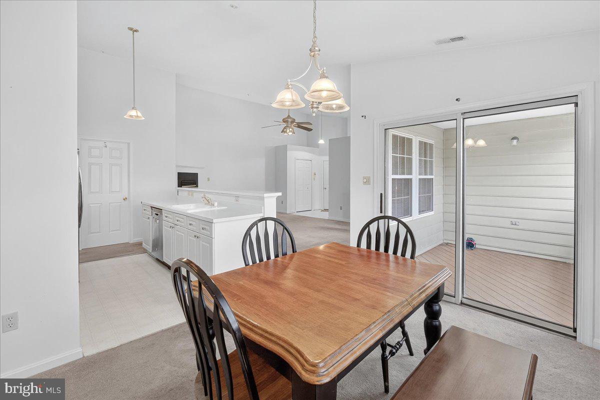 2404 ELLSWORTH WAY 3C