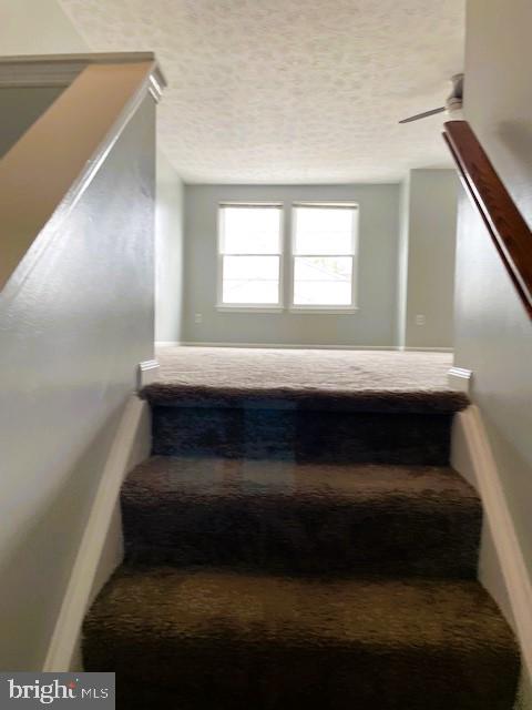 572 CASCADE WAY
