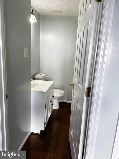 572 CASCADE WAY