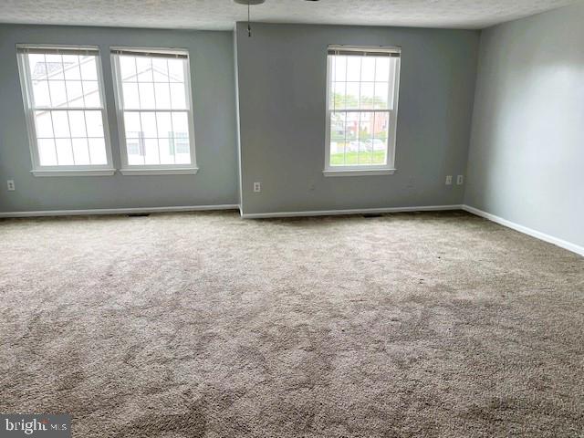 572 CASCADE WAY
