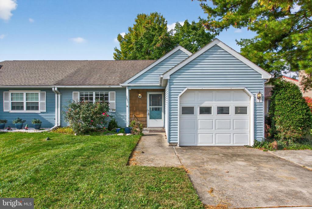 7043 BASSWOOD ROAD