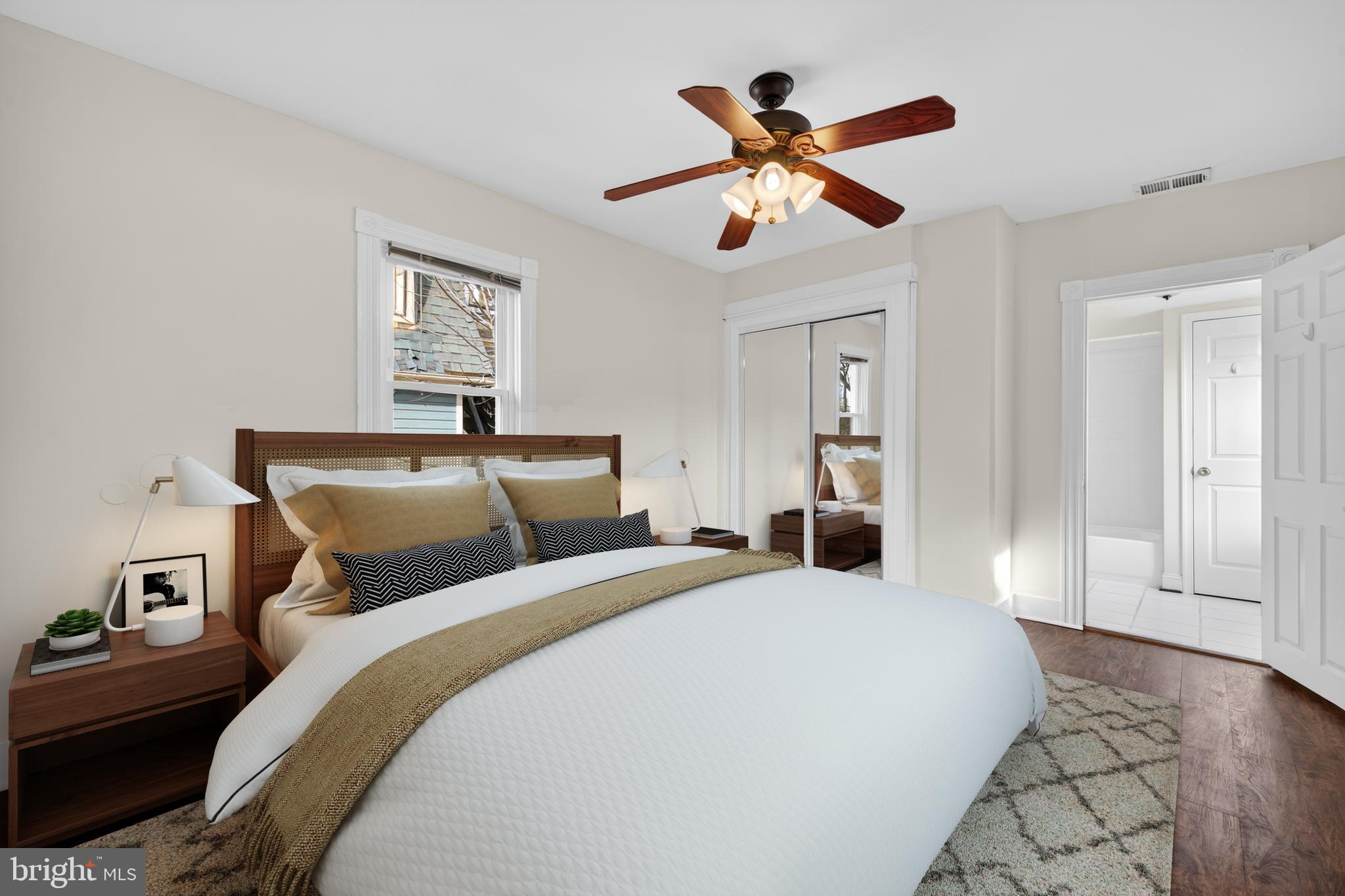 709 E POTOMAC STREET