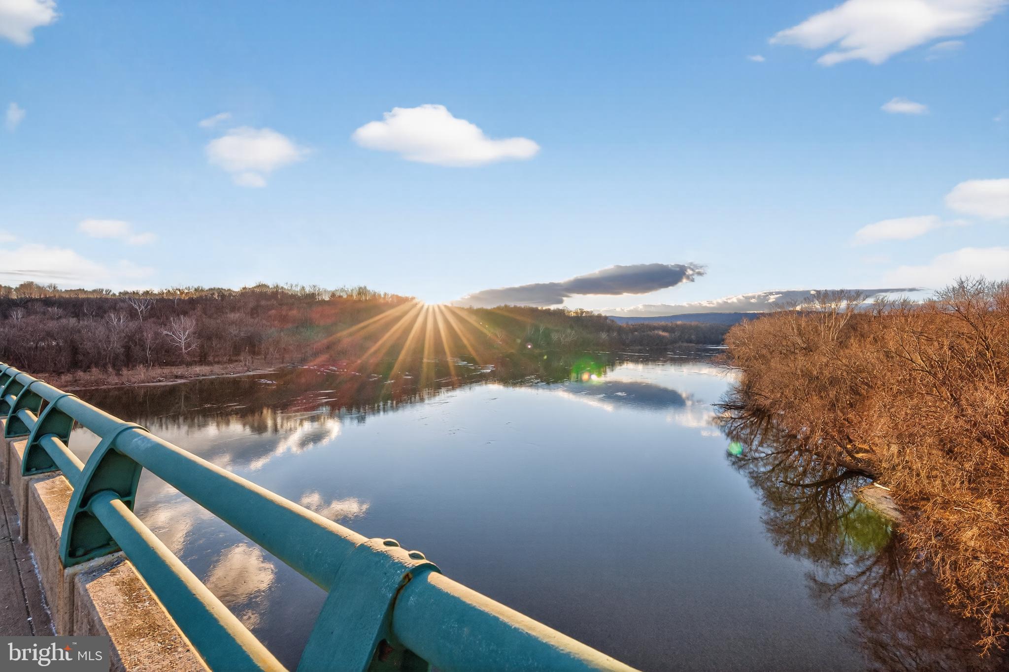 709 E POTOMAC STREET