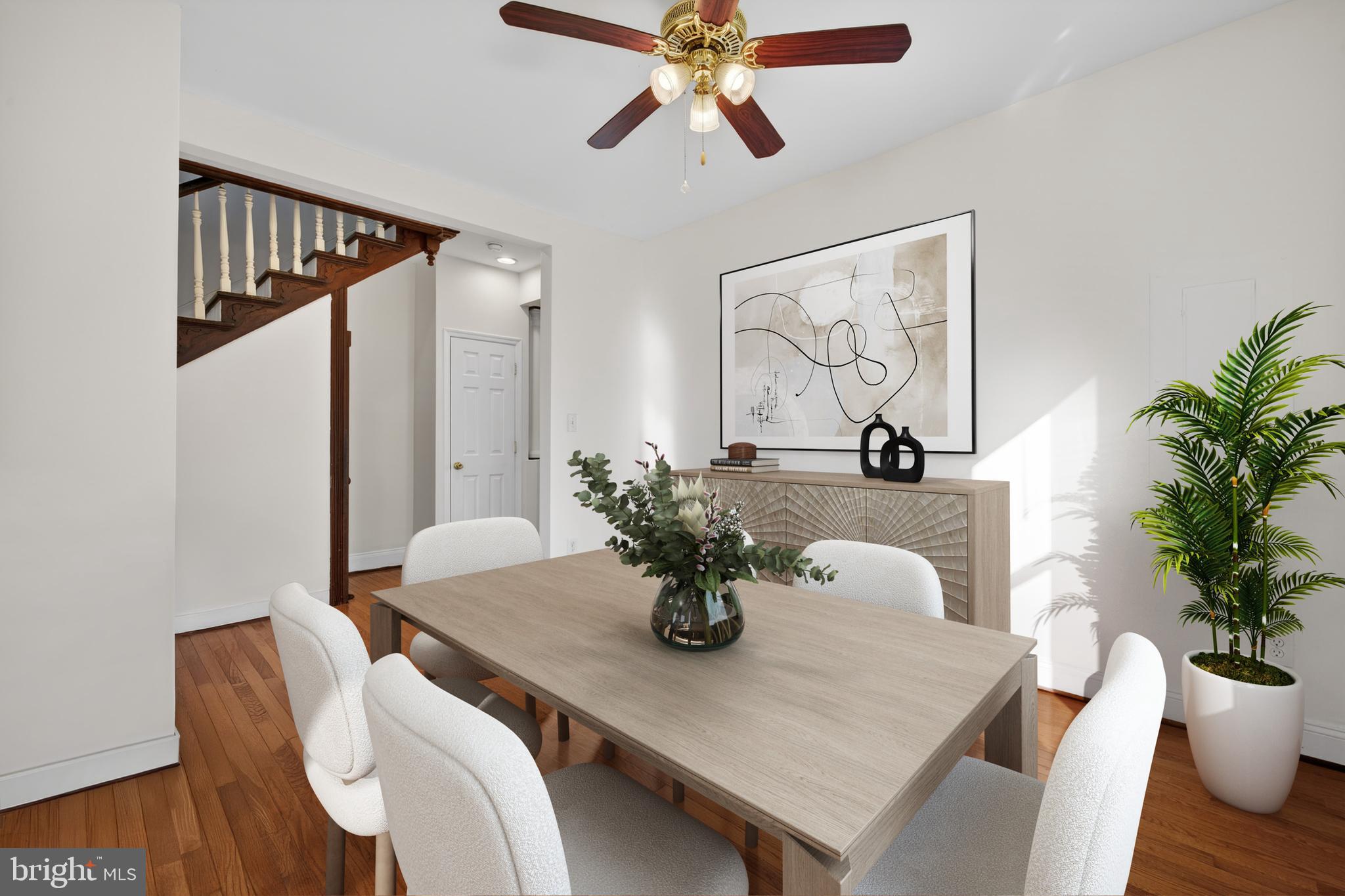 709 E POTOMAC STREET