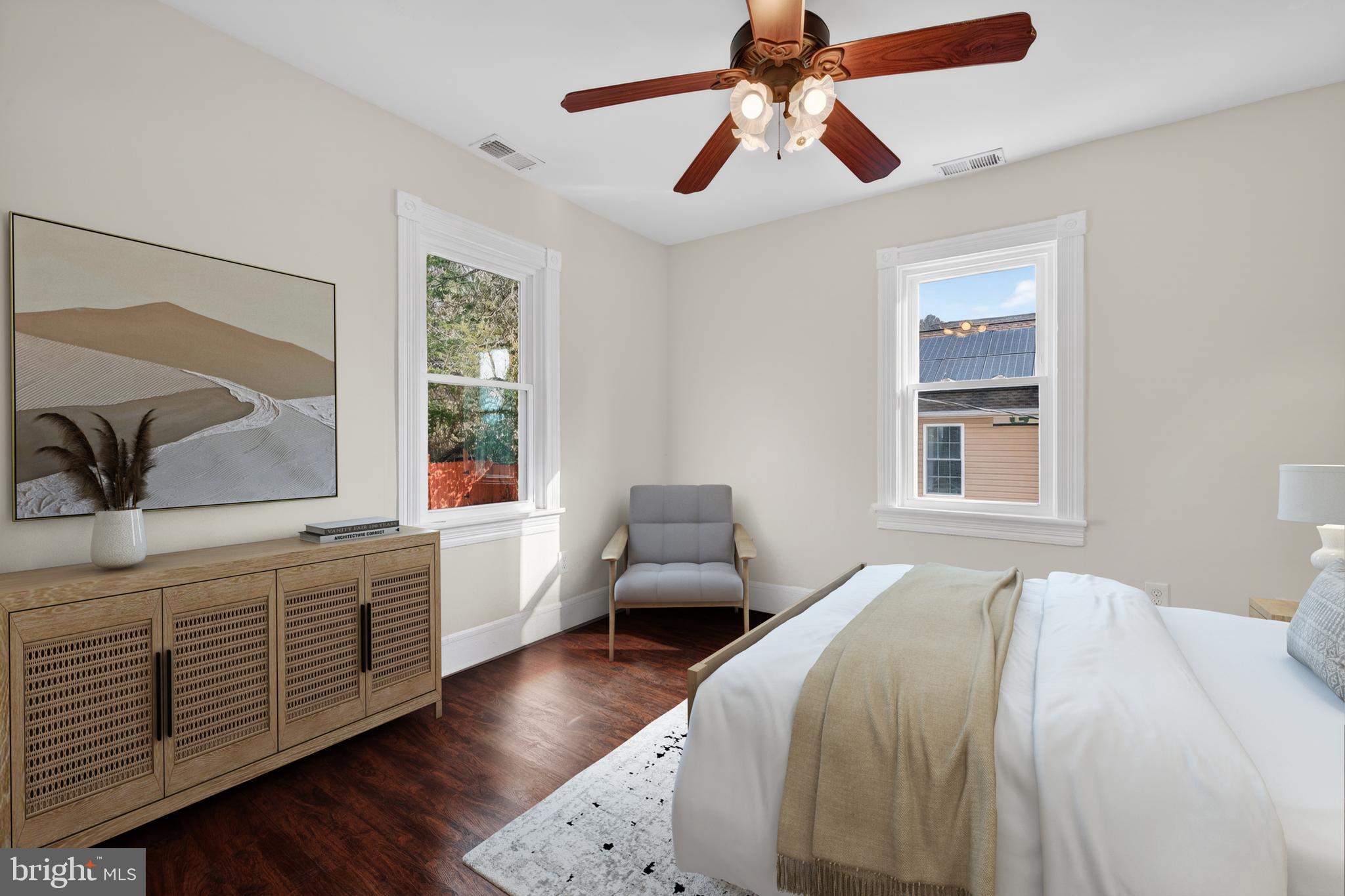 709 E POTOMAC STREET