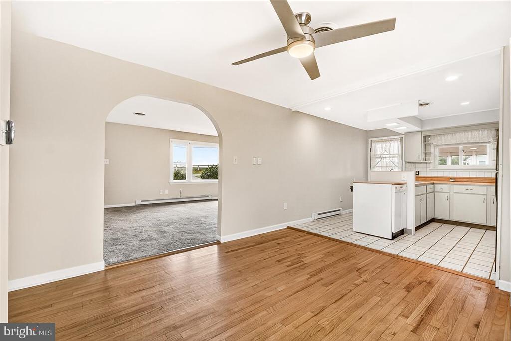 538 JEFFERSON PIKE