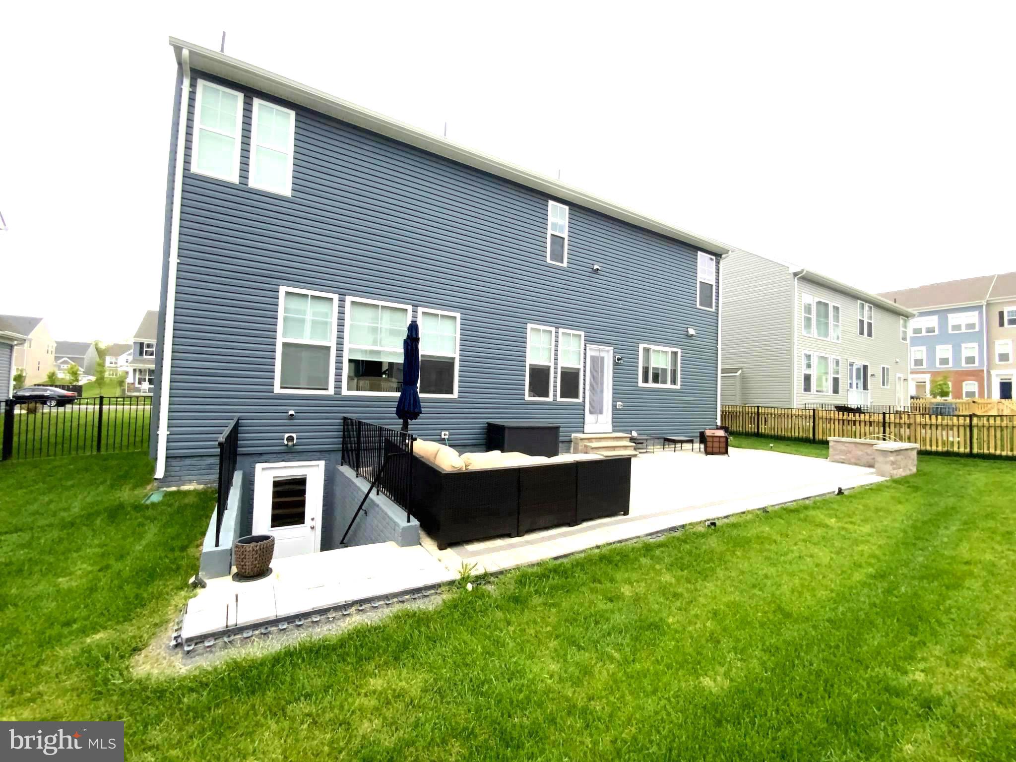 5763 HAWK RIDGE ROAD