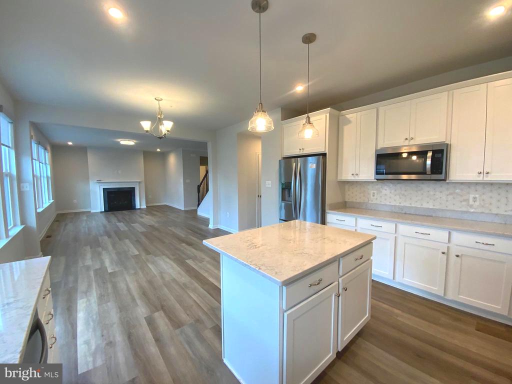 5763 HAWK RIDGE ROAD