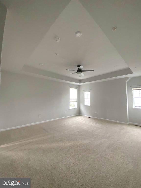 5763 HAWK RIDGE ROAD