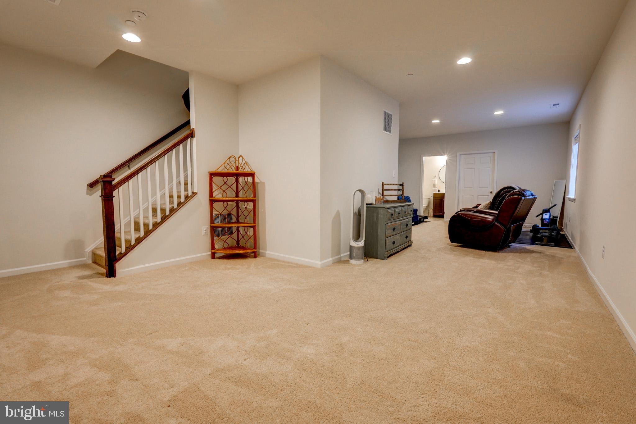 1309 PEDIGREE STREET